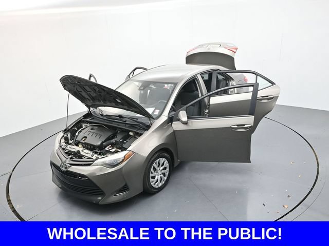 Used 2018 Toyota Corolla LE FWD image 43