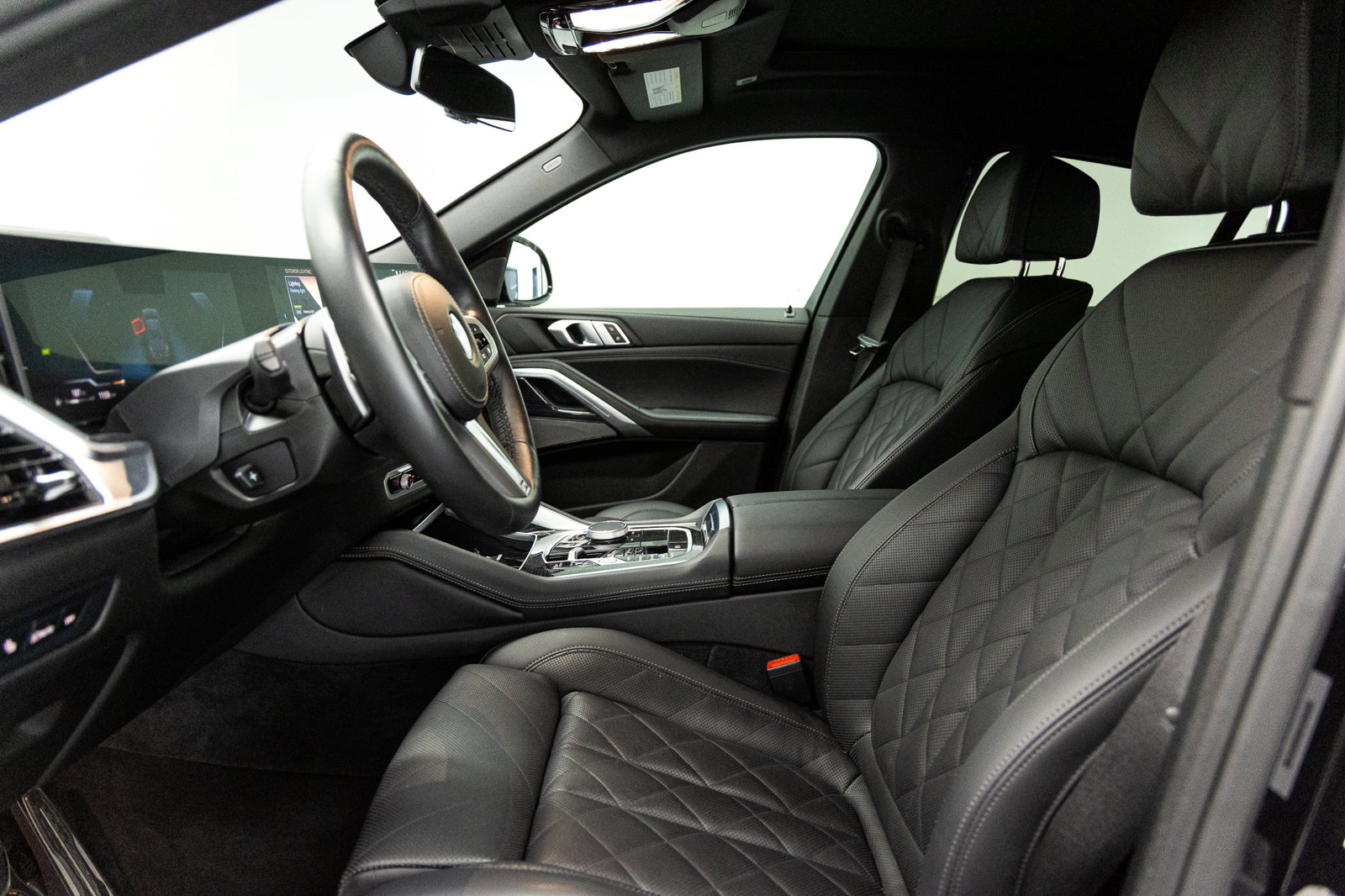 Used 2026 BMW X6 xDrive40i w/ Climate Comfort Package AWD/4WD image 26