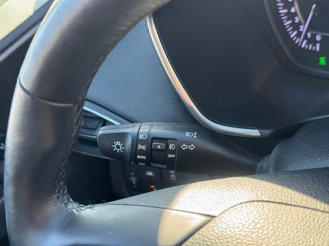 Used 2020 Hyundai Santa Fe Limited image 28