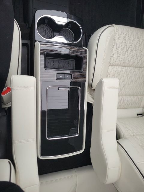 Certified 2024 Lincoln Aviator Black Label w/ Jet Package image 48