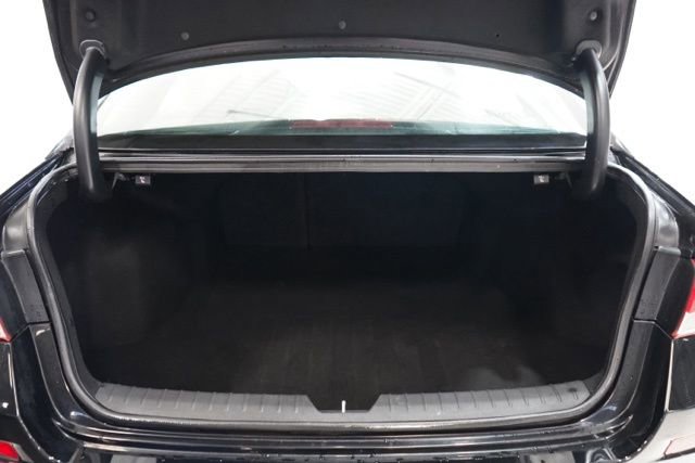 Used 2018 Kia Optima S image 32