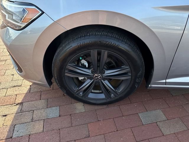 Used 2022 Volkswagen Jetta SE image 10