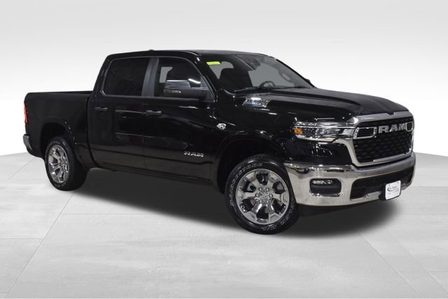 New 2026 RAM 1500 4x4 Crew Cab image 4