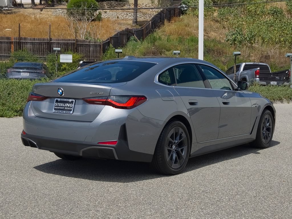 New 2026 BMW i4 eDrive40 w/ Parking Assistance Package RWD image 18