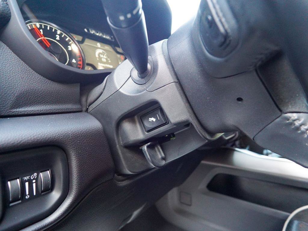 Used 2023 RAM 2500 Laramie AWD/4WD image 24