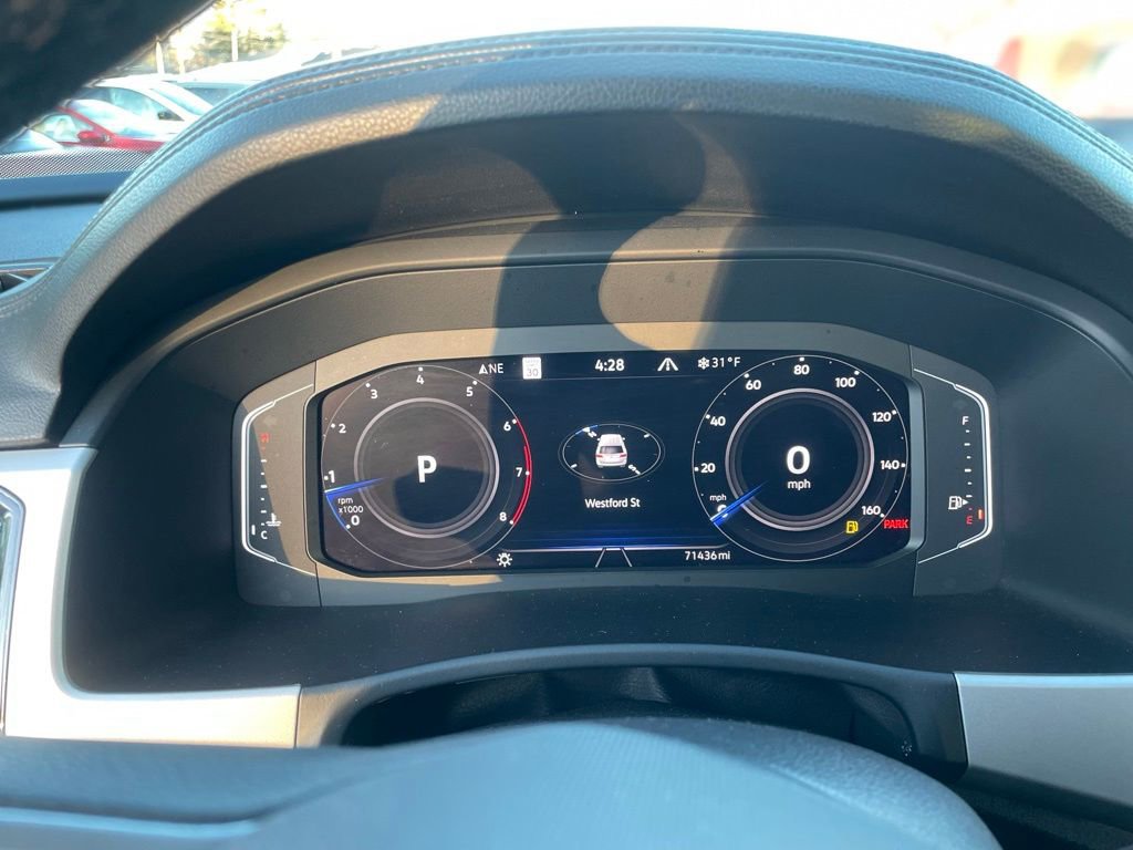 Used 2022 Volkswagen Atlas SEL Premium image 16