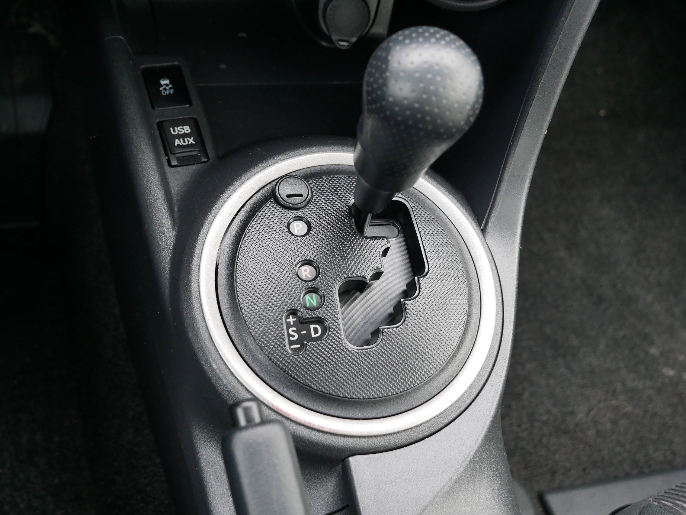 Used 2013 Scion tC image 24