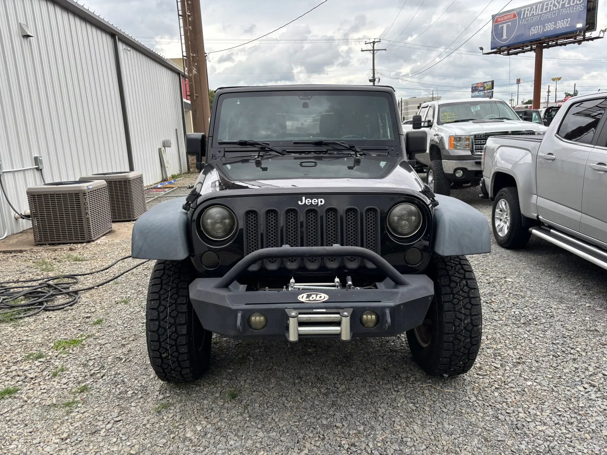 Used 2015 Jeep Wrangler Rubicon w/ Trailer Tow Group AWD/4WD image 2