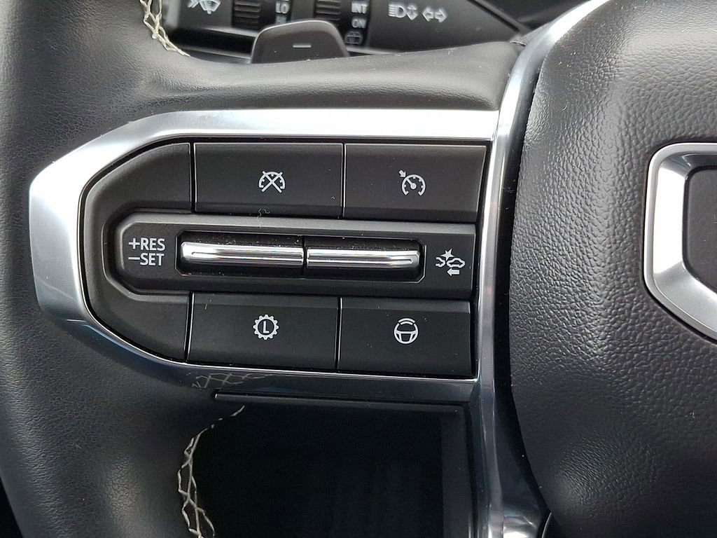 Used 2024 GMC Acadia Denali w/ Super Cruise Package image 23