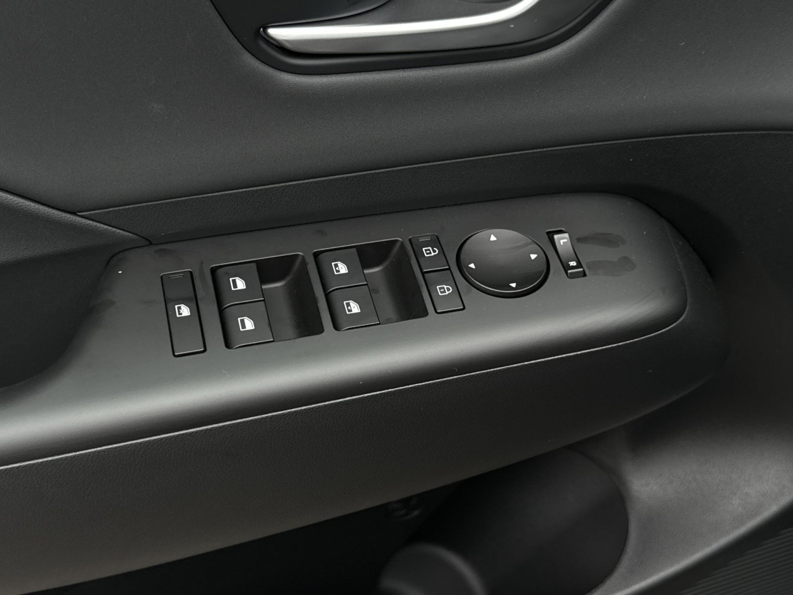 New 2026 Hyundai Kona Limited AWD/4WD image 15