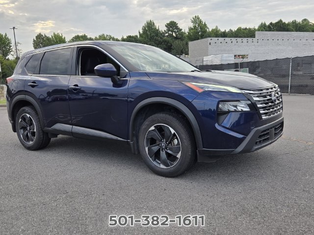 Used 2024 Nissan Rogue SV FWD image 7