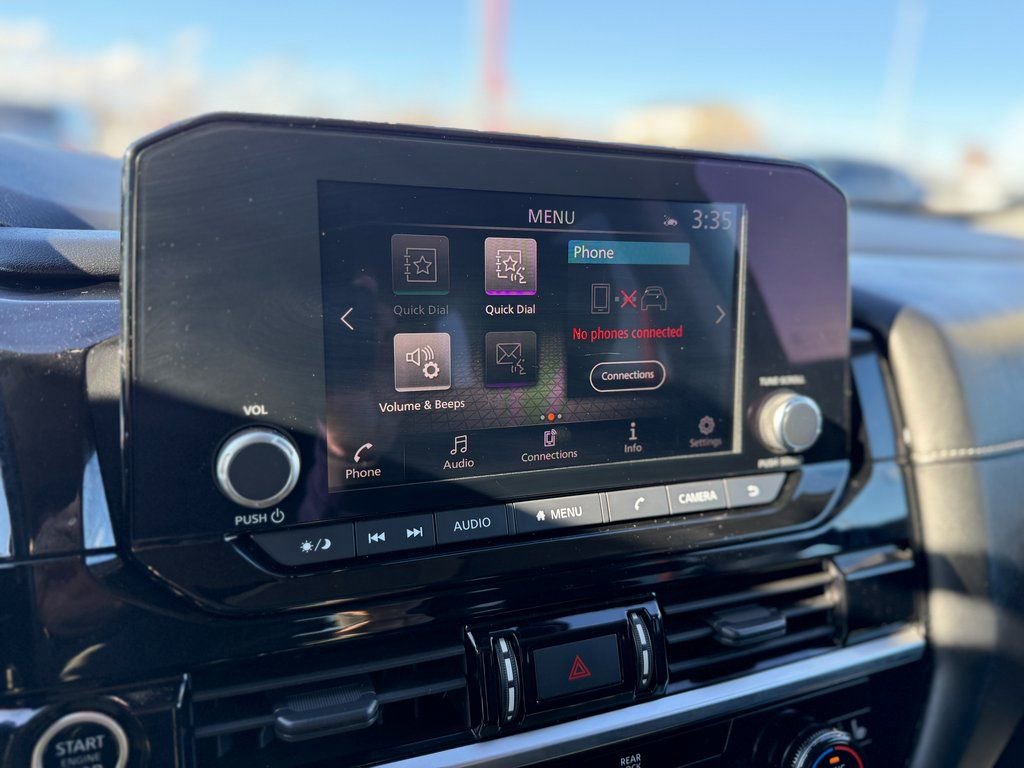 Used 2023 Nissan Pathfinder SV FWD image 25