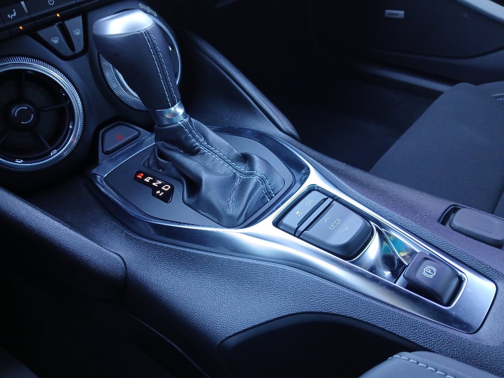 Used 2024 Chevrolet Camaro LT w/ Technology Package image 33