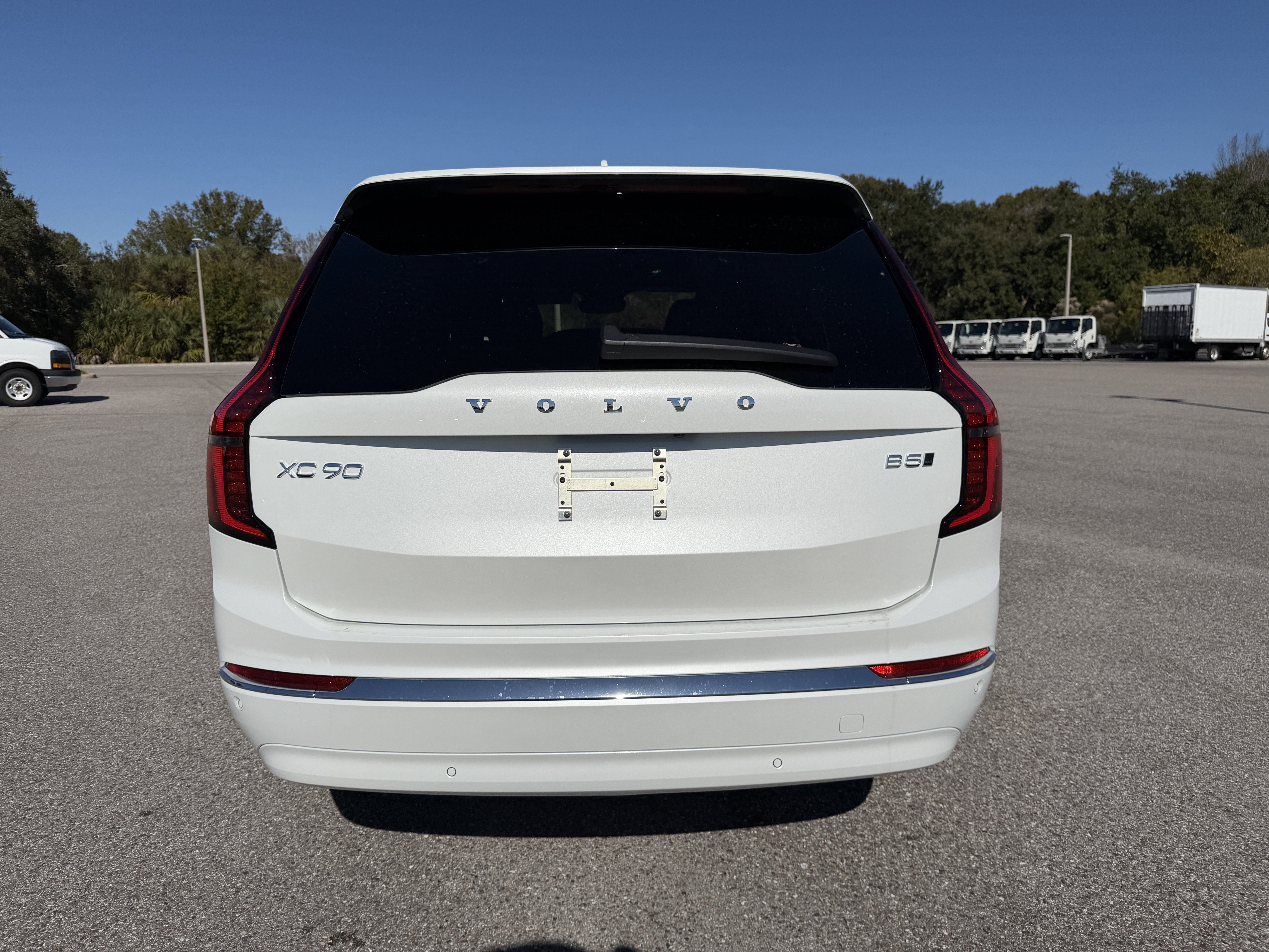 New 2026 Volvo XC90 B5 Ultra image 4