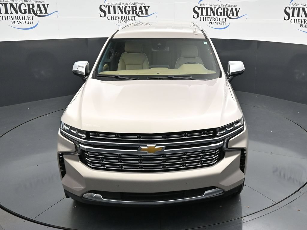 Used 2024 Chevrolet Suburban Premier RWD image 19