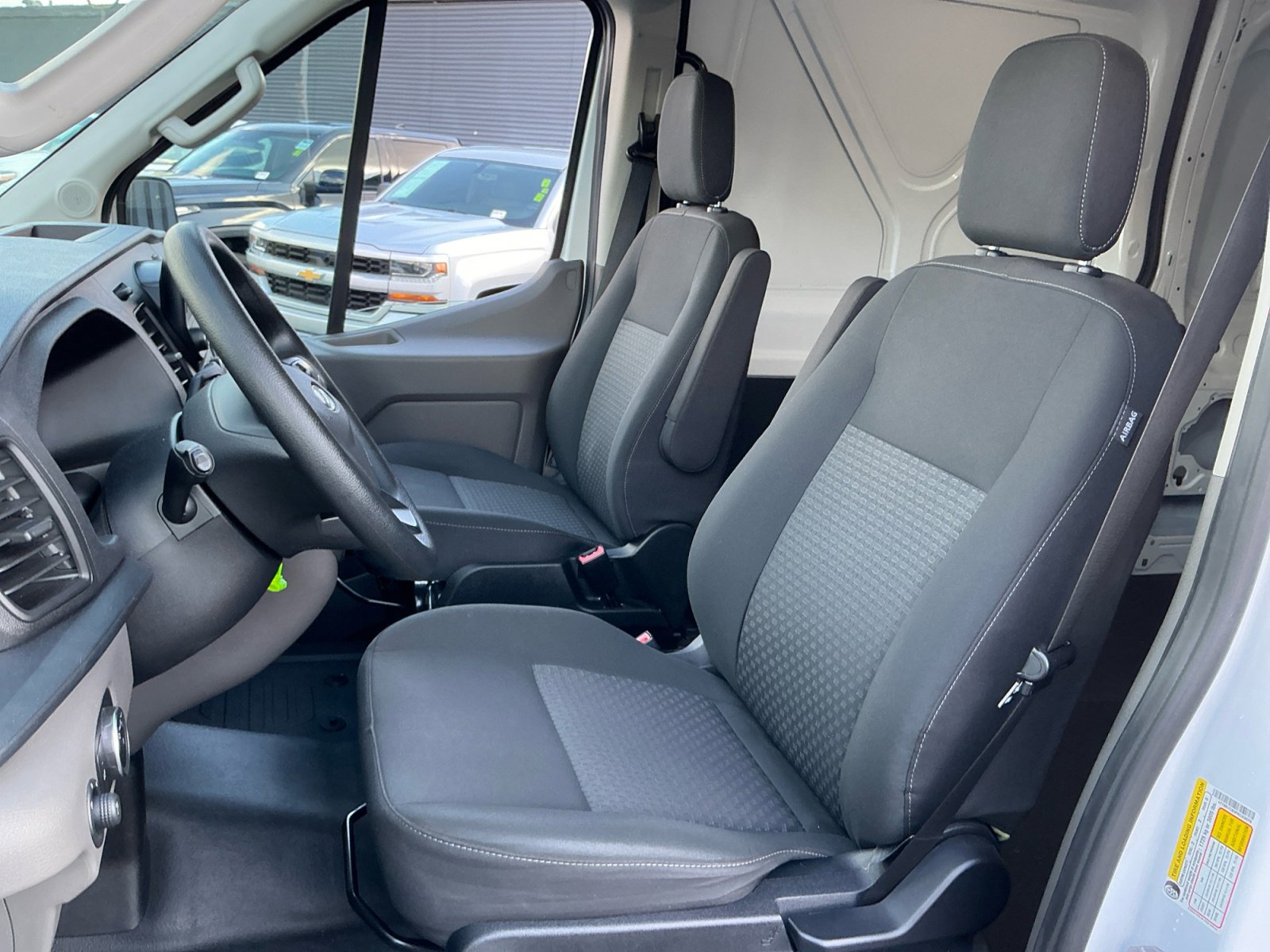 Used 2023 Ford Transit 250 Medium Roof RWD image 17