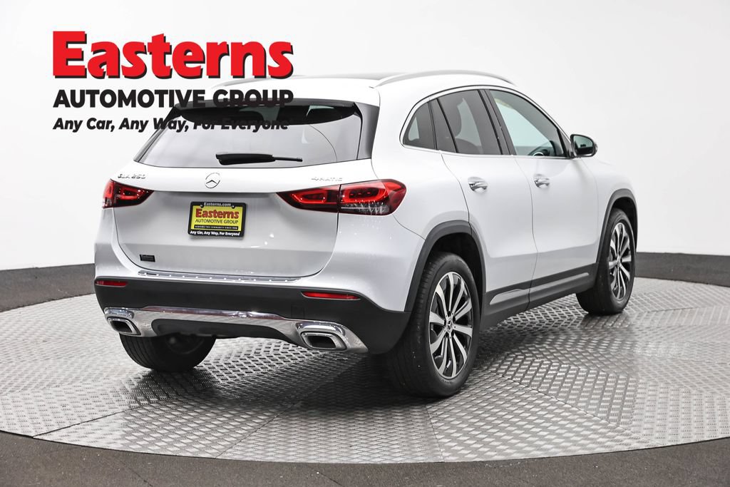 Used 2023 Mercedes-Benz GLA 250 4MATIC w/ Premium Package image 5