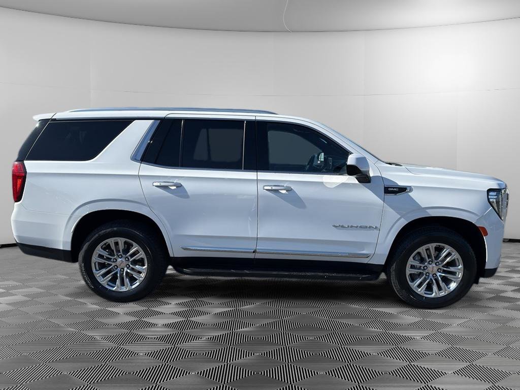 Used 2024 GMC Yukon SLT image 8