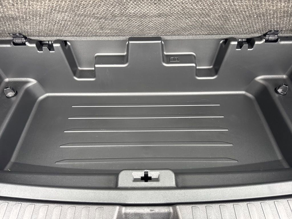 Certified 2024 GMC Acadia Elevation w/ Luxury Package image 37