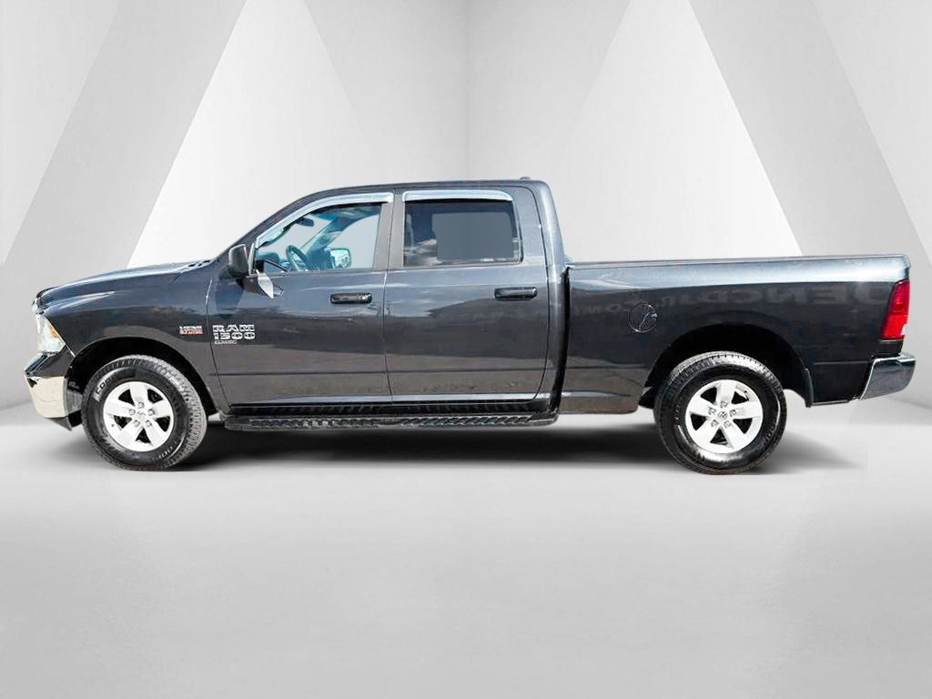 Used 2020 RAM 1500 Classic SLT AWD/4WD image 4