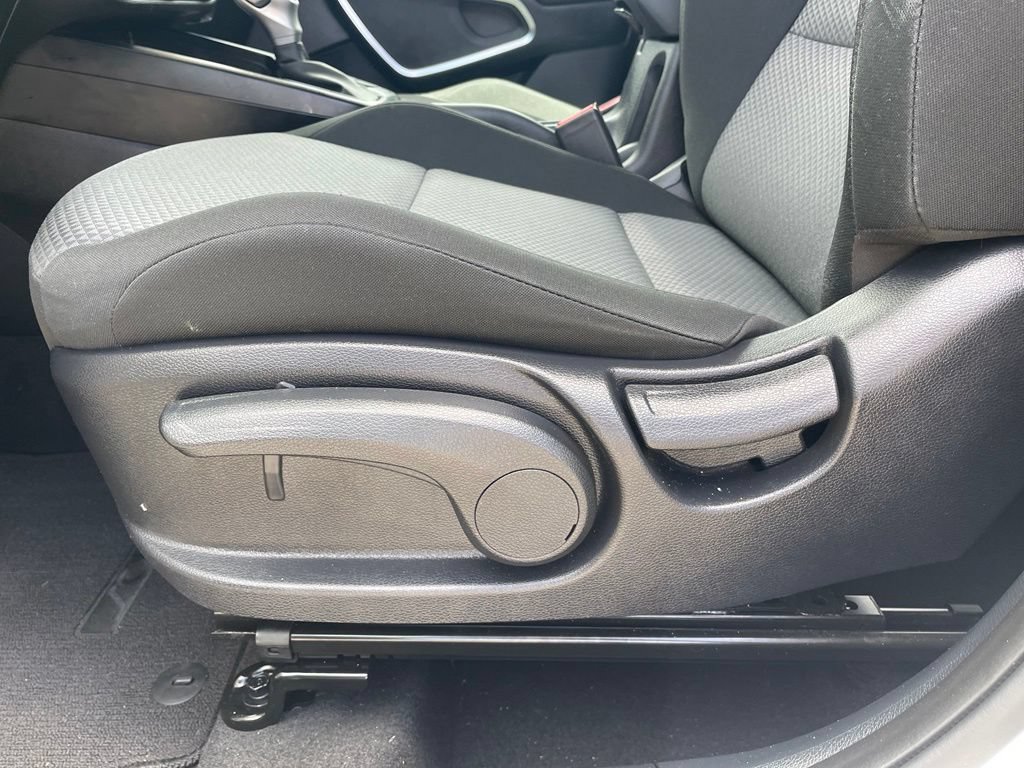 Used 2023 Kia Soul LX w/ Option Group 015 FWD image 11