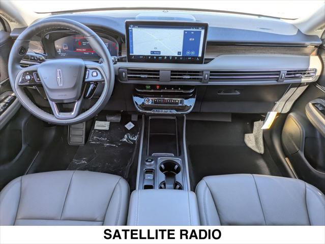 New 2025 Lincoln Corsair Reserve image 12