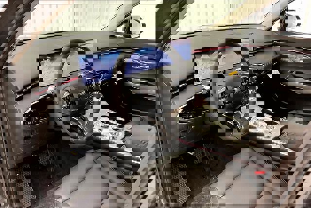 New 2026 Genesis GV70 2.5T Select image 8