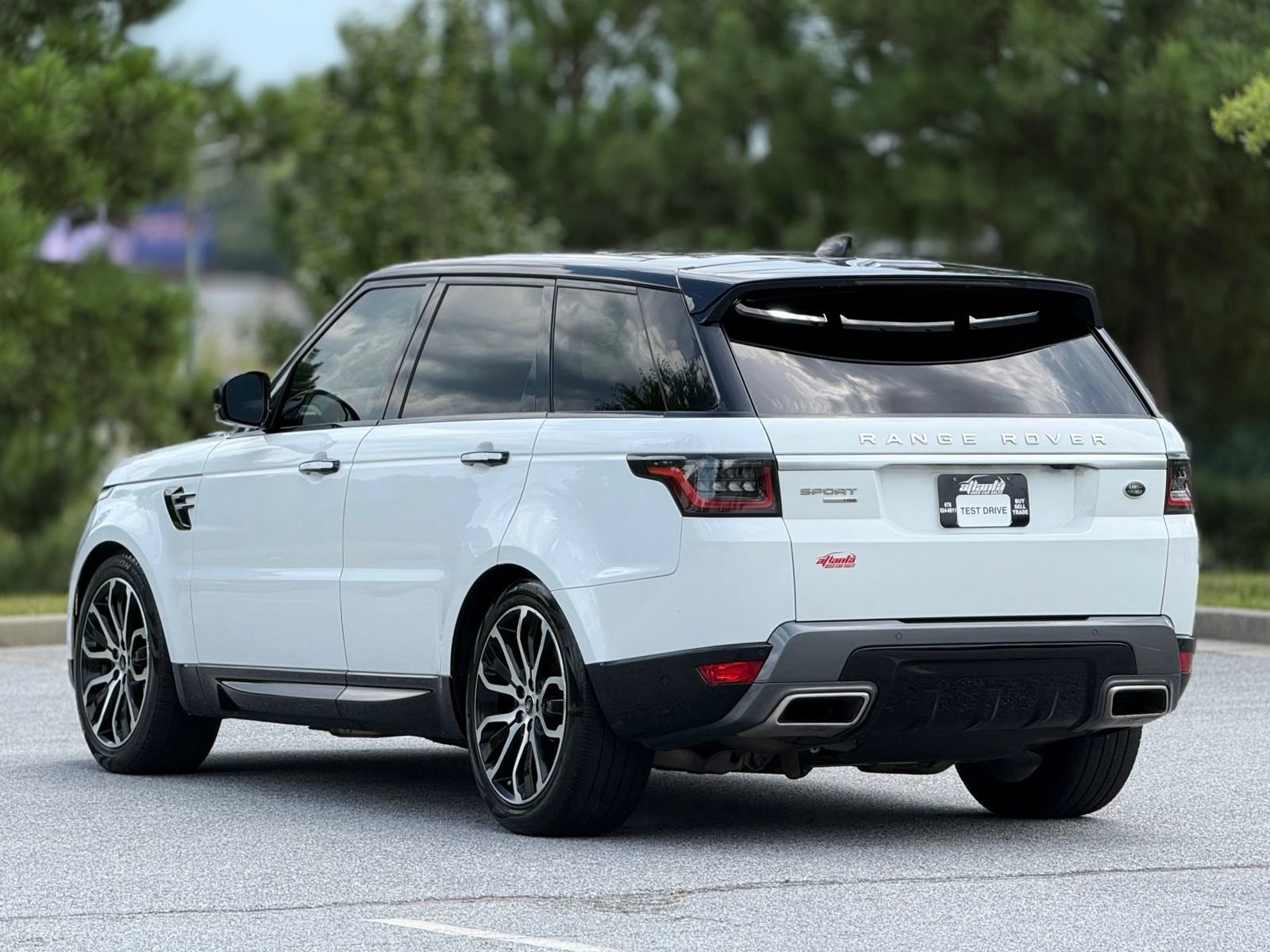 Used 2018 Land Rover Range Rover Sport HSE AWD/4WD image 10