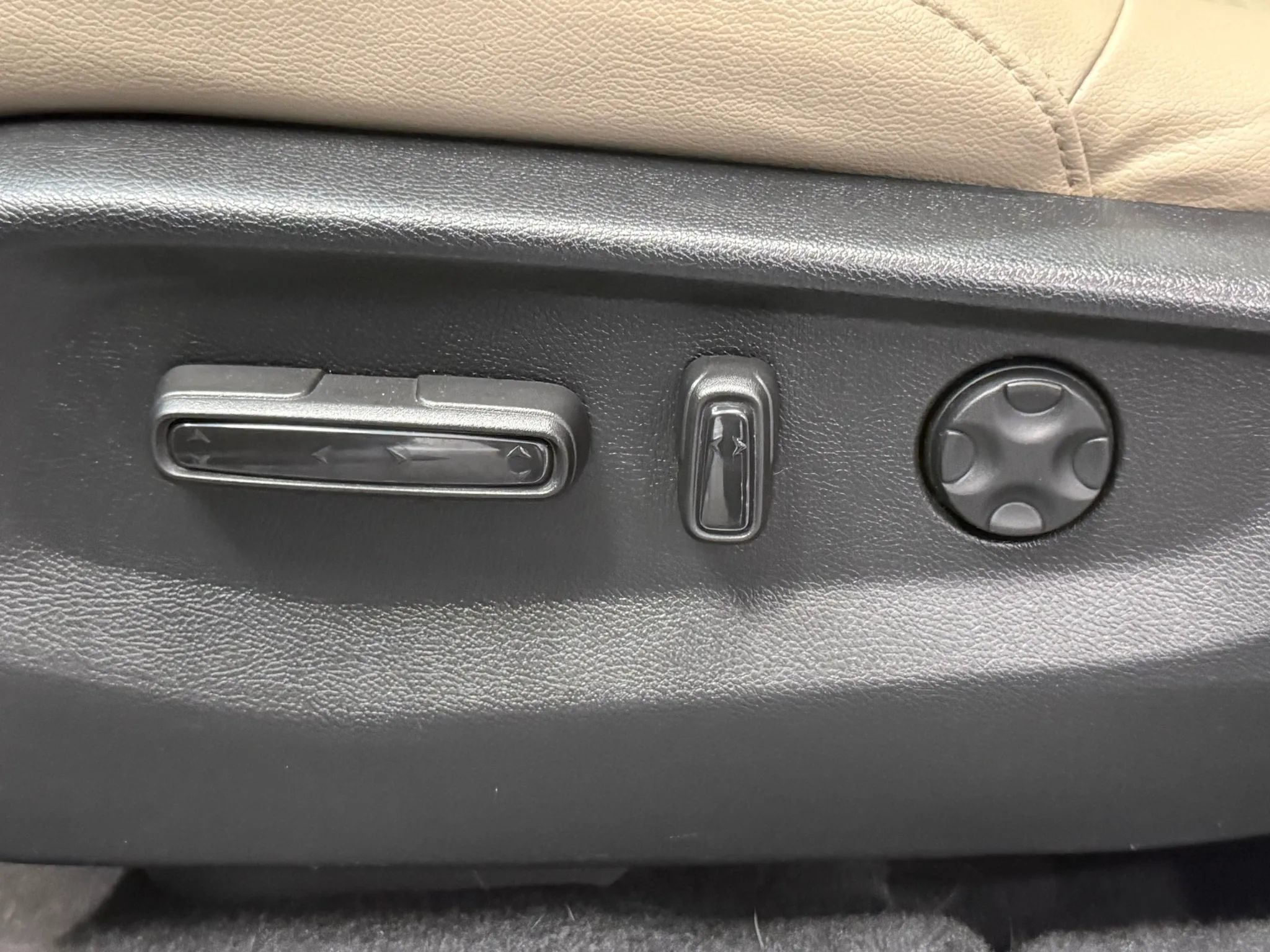 Used 2020 Honda CR-V EX-L image 22