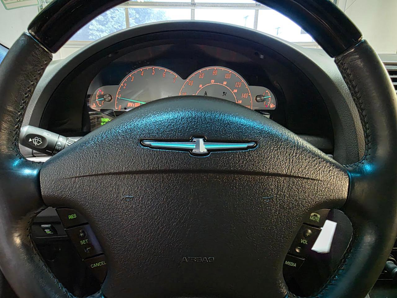 Used 2002 Ford Thunderbird RWD image 22