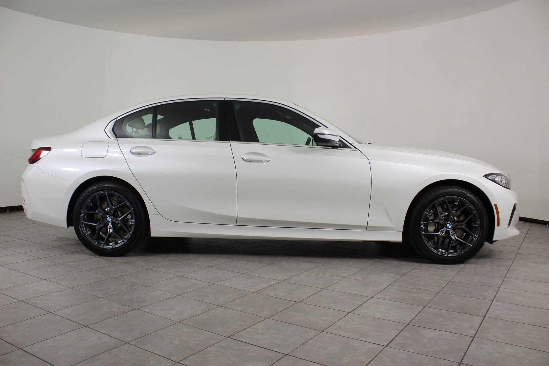 New 2026 BMW 330i Sedan w/ Premium Package RWD image 8