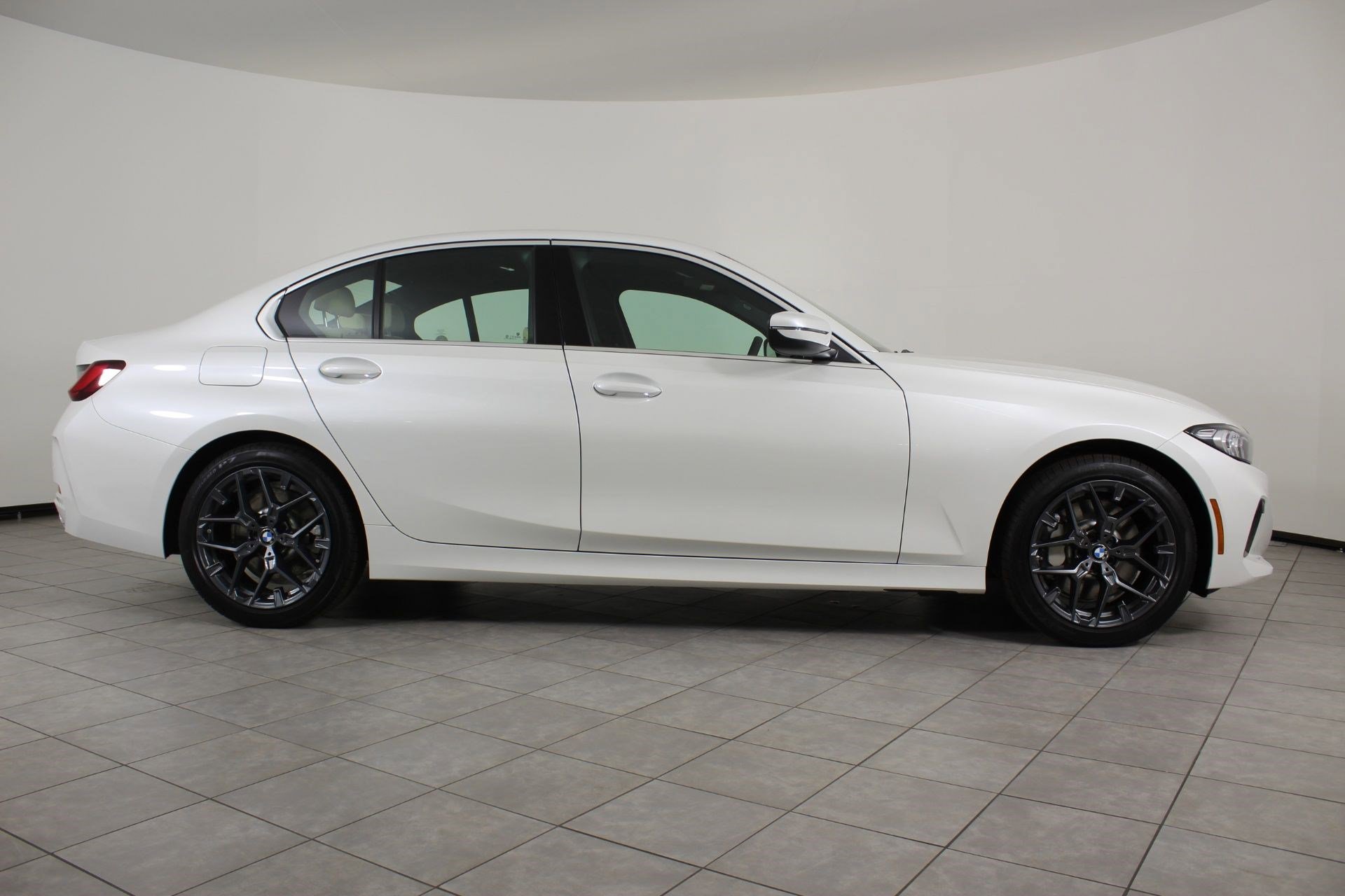 New 2026 BMW 330i Sedan w/ Premium Package RWD image 8