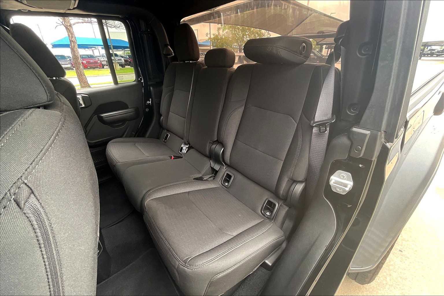 Used 2020 Jeep Gladiator Sport w/ Quick Order Package 24S image 14