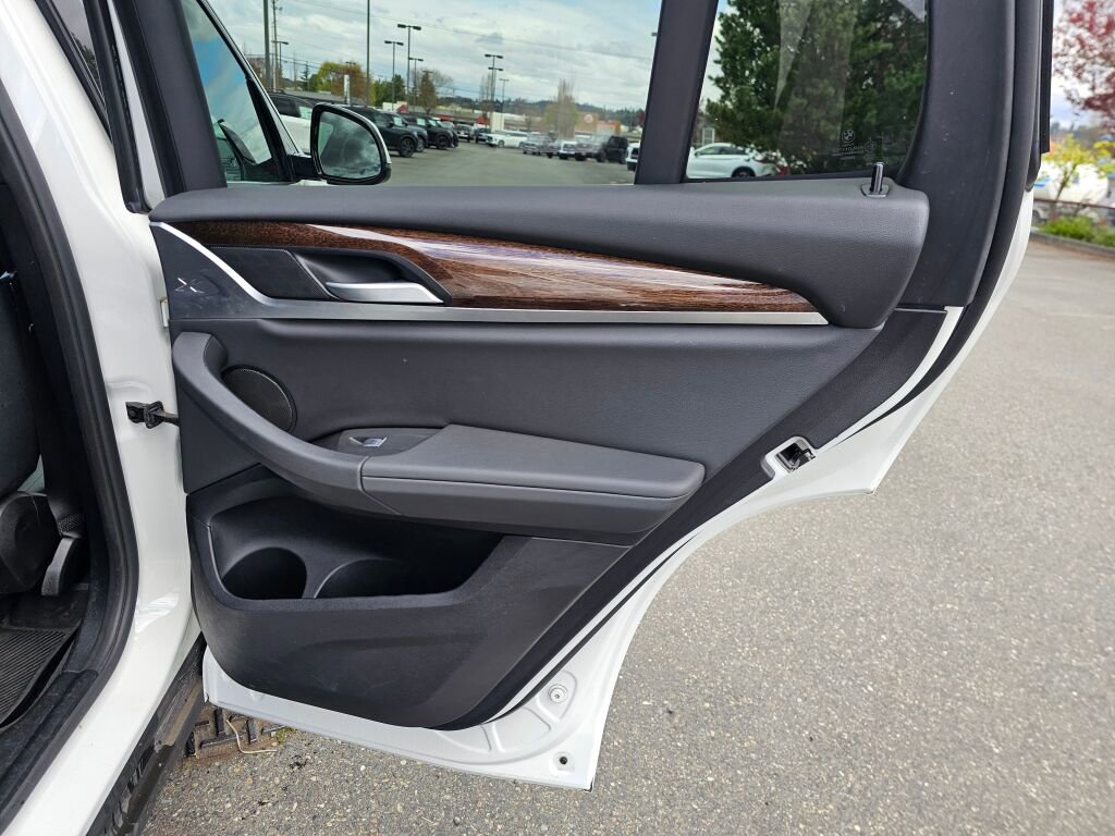 Used 2021 BMW X3 xDrive30i w/ Convenience Package image 14