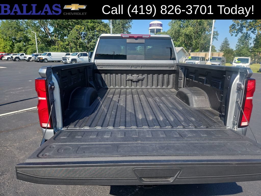 Certified 2025 Chevrolet Silverado 2500 LTZ w/ LTZ Convenience Package AWD/4WD image 25