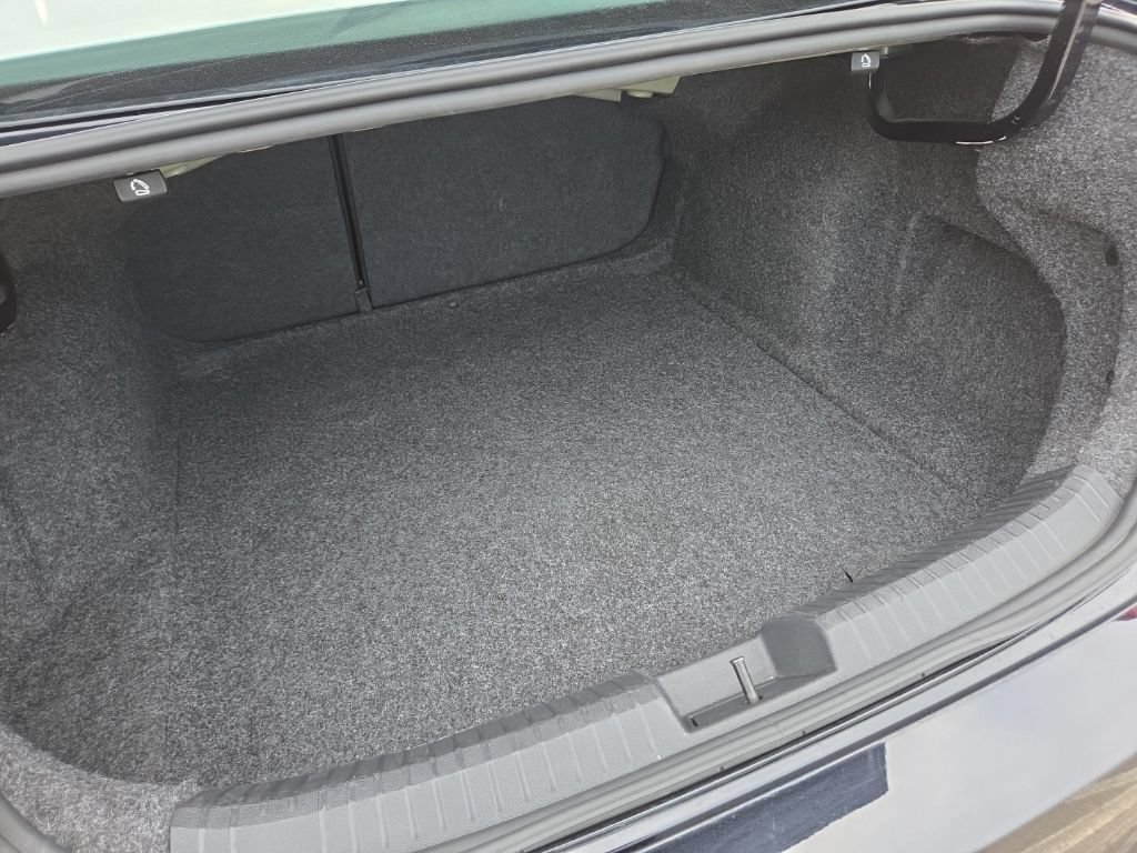 Used 2024 Volkswagen Jetta S FWD image 19