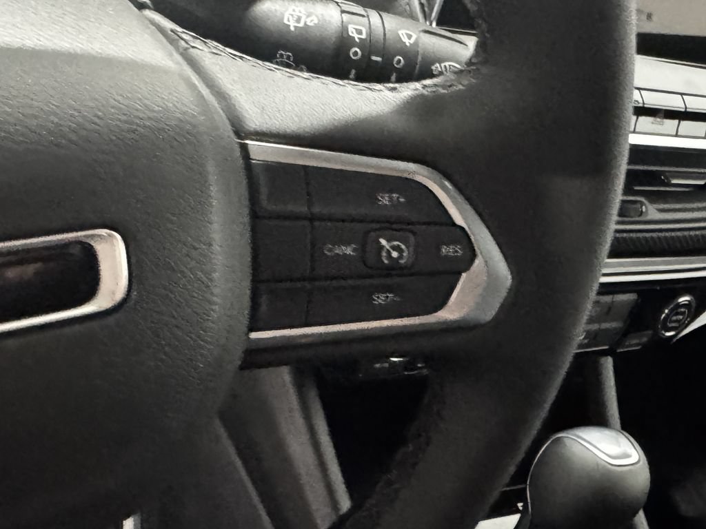 New 2026 Jeep Compass Latitude AWD/4WD image 7
