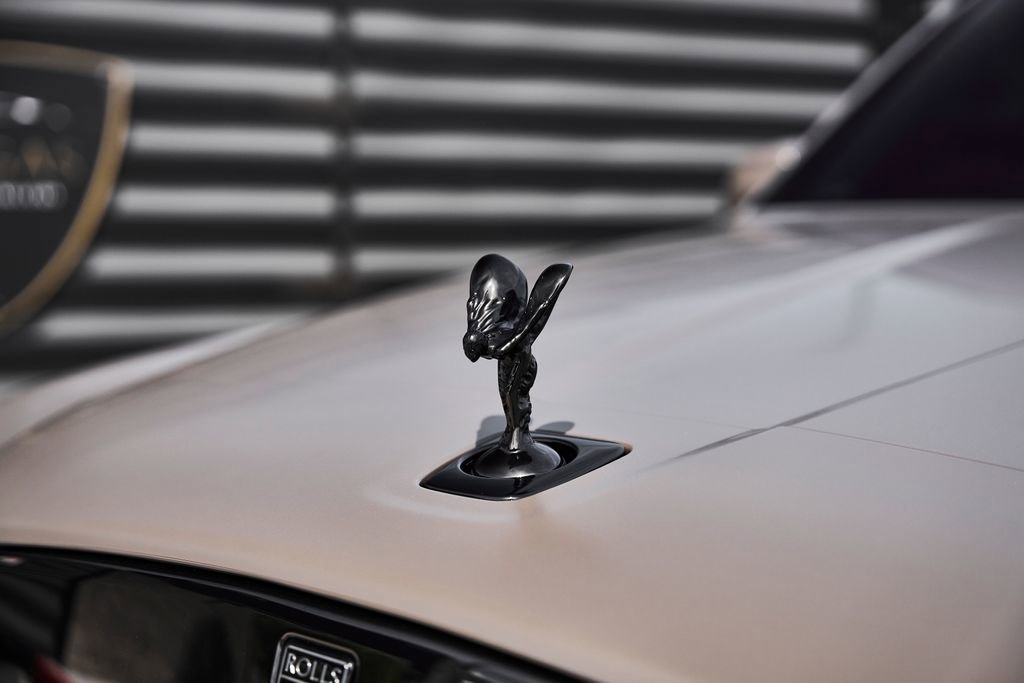 Used 2026 Rolls-Royce Cullinan Black Badge AWD/4WD image 8