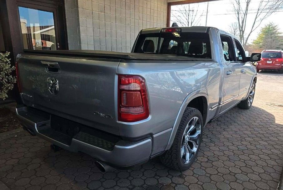 Used 2019 RAM 1500 Limited image 3
