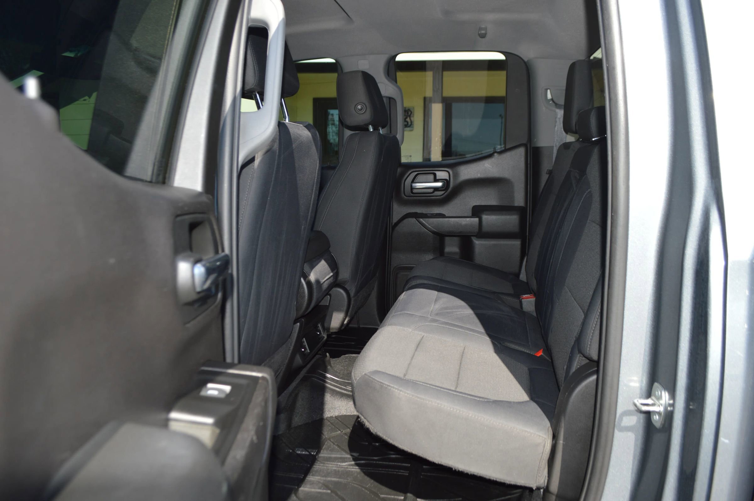 Used 2019 Chevrolet Silverado 1500 Custom Trail Boss w/ Custom Convenience Package image 20