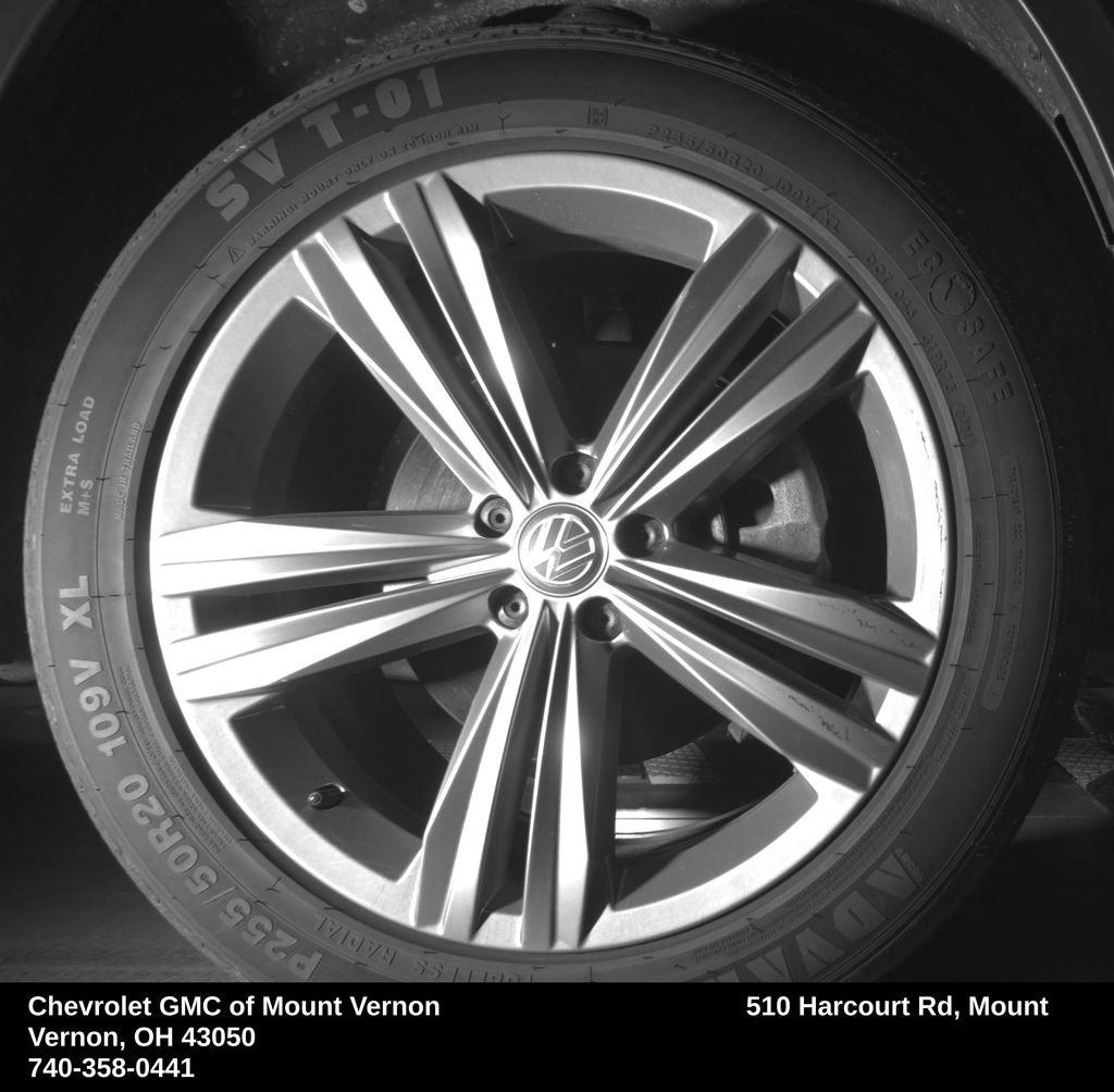 Used 2019 Volkswagen Atlas SEL R-Line AWD/4WD image 13