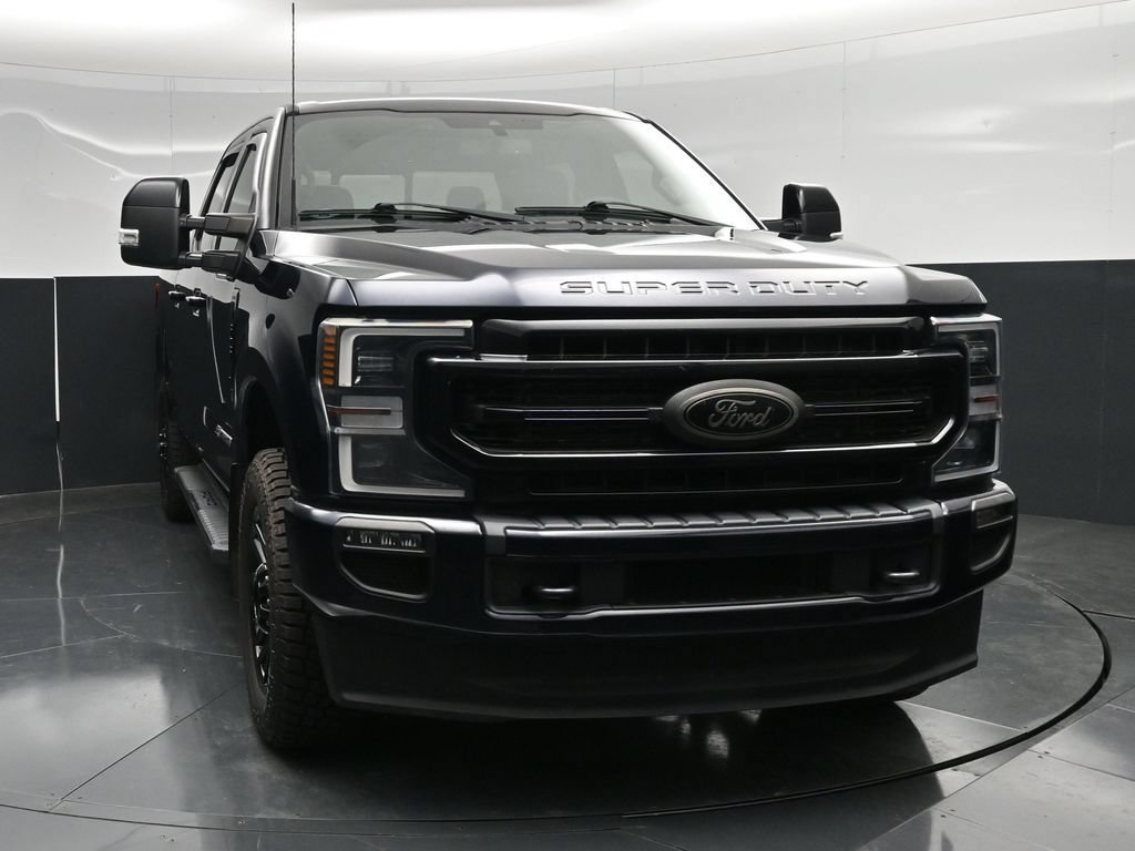 Used 2022 Ford F250 Lariat w/ Black Appearance Package AWD/4WD image 4