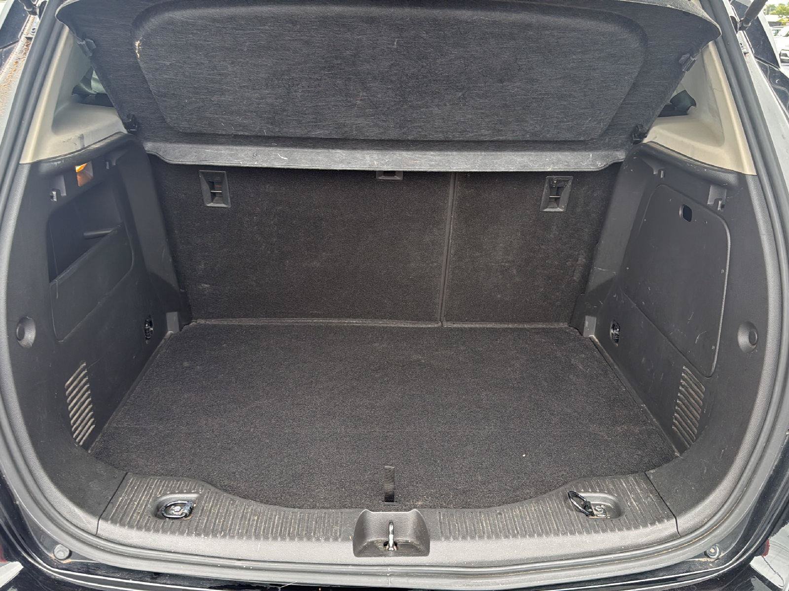 Used 2019 Buick Encore Sport Touring AWD/4WD image 24