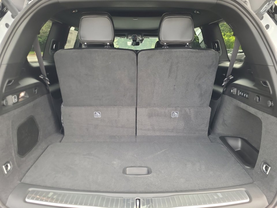 New 2025 Jeep Grand Cherokee L Overland w/ Luxury Tech Group IV image 15