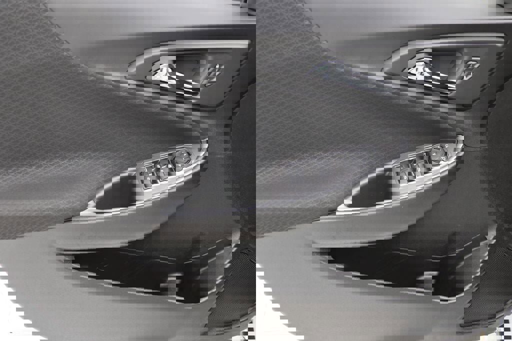 Used 2024 Chevrolet Malibu LT image 15