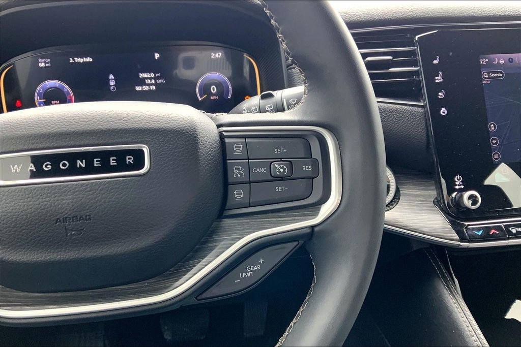 Used 2023 Jeep Wagoneer Series II image 13