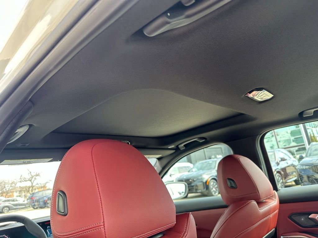 Certified 2025 BMW 330i xDrive Sedan w/ Premium Package image 11