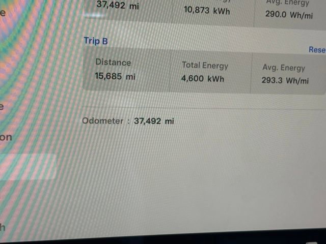 Used 2021 Tesla Model S Plaid image 10