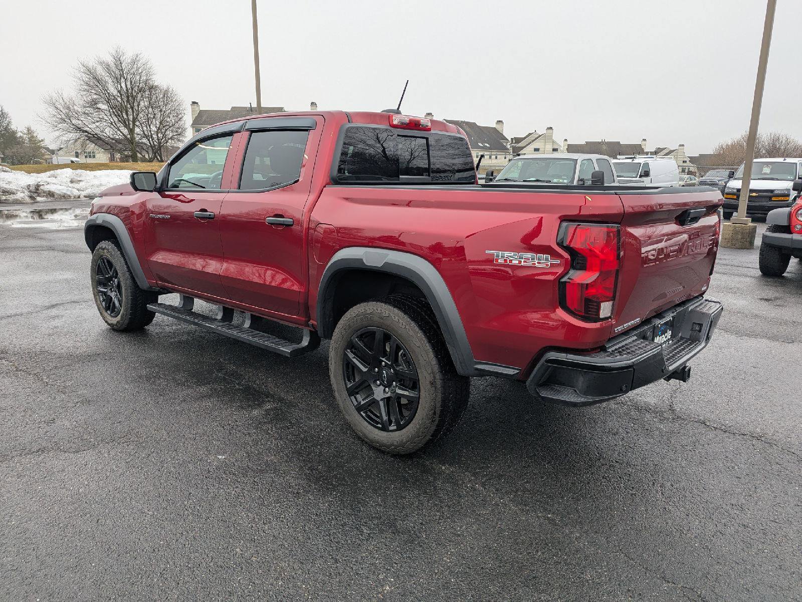 Used 2024 Chevrolet Colorado Trail Boss w/ Technology Package image 6