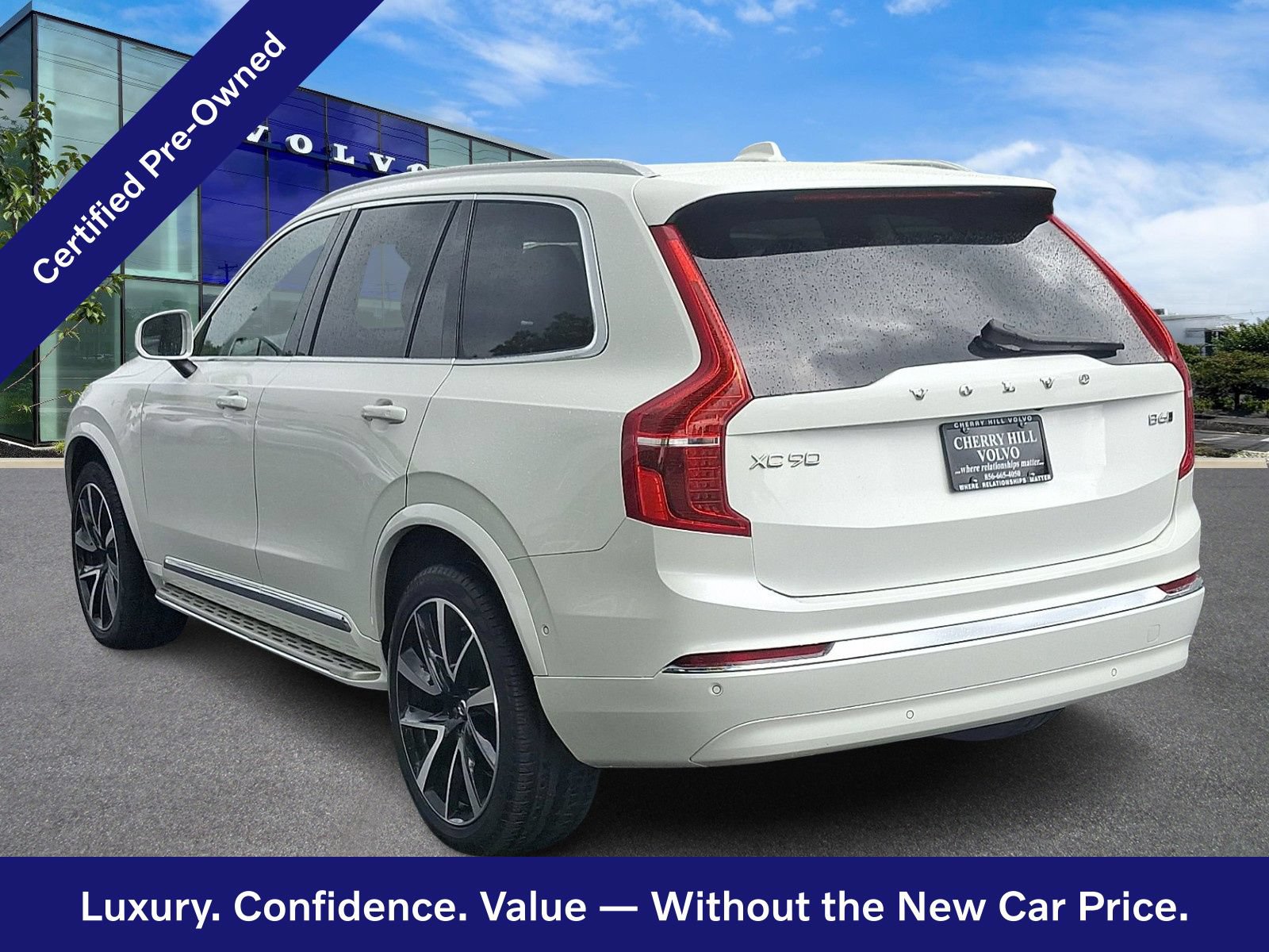 Certified 2024 Volvo XC90 B6 Plus AWD/4WD image 5